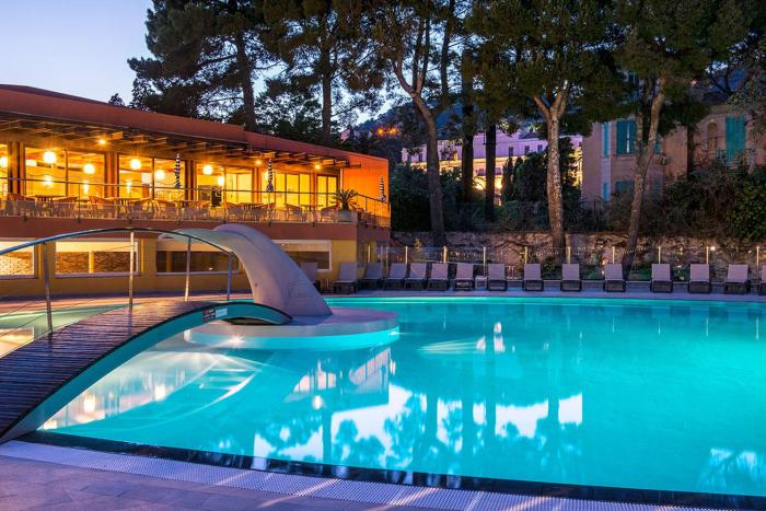 hotel vacances bleues delcloy