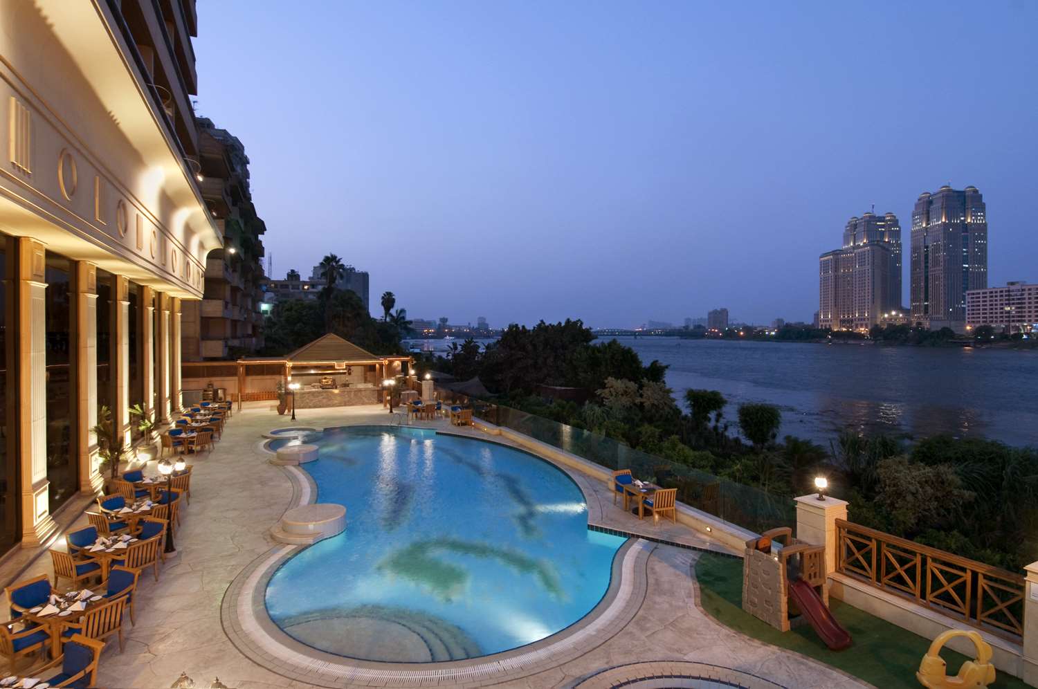 hilton cairo zamalek residences