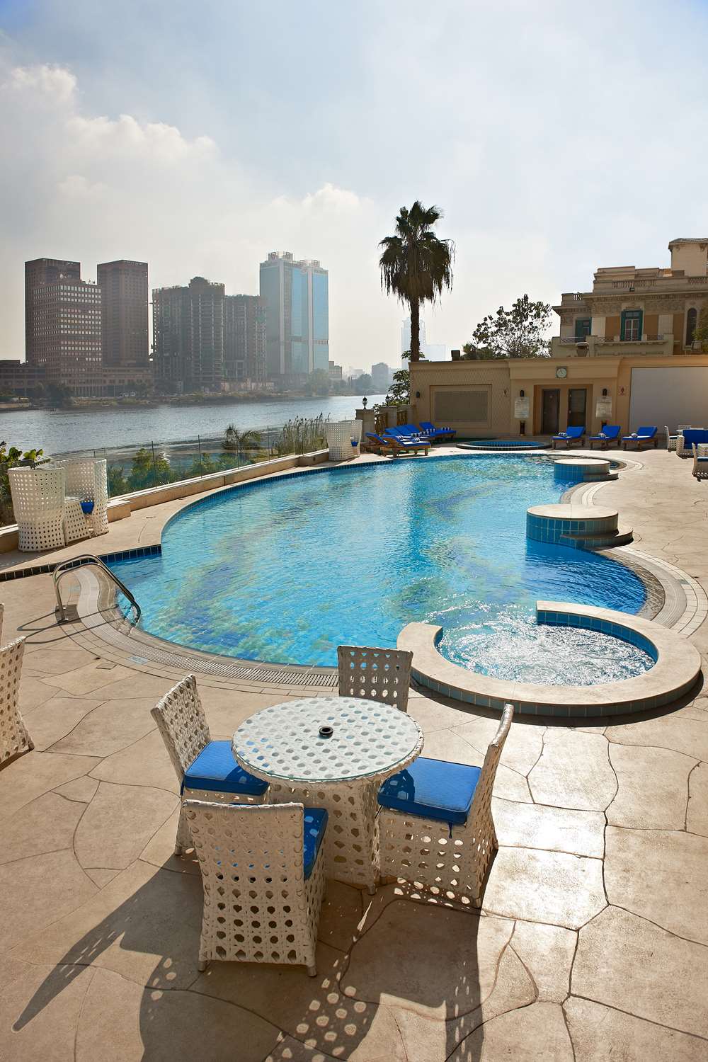 hilton cairo zamalek residences