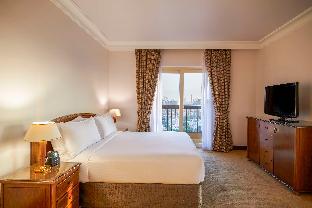 hilton cairo zamalek residences