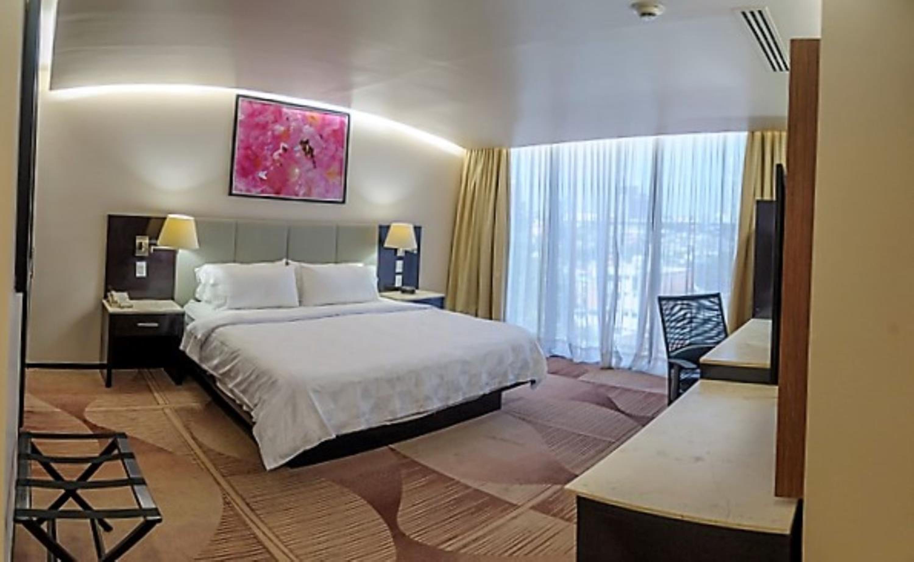 holiday inn hotel and suites medica sur by ihg