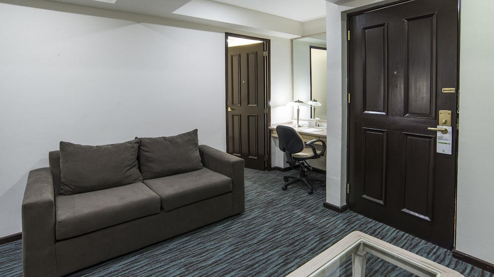 holiday inn and suites mexico zona reforma by ihg