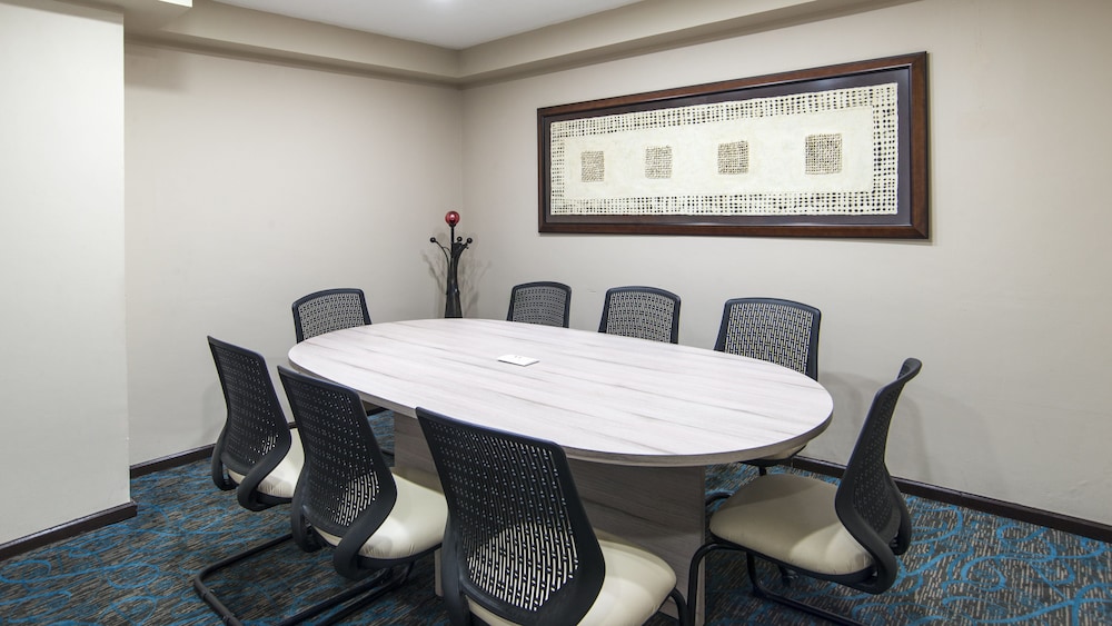 holiday inn and suites mexico zona reforma by ihg