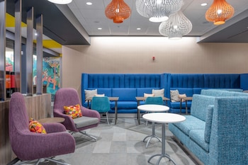 tru by hilton indianapolis lawrence in