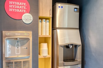 tru by hilton indianapolis lawrence in