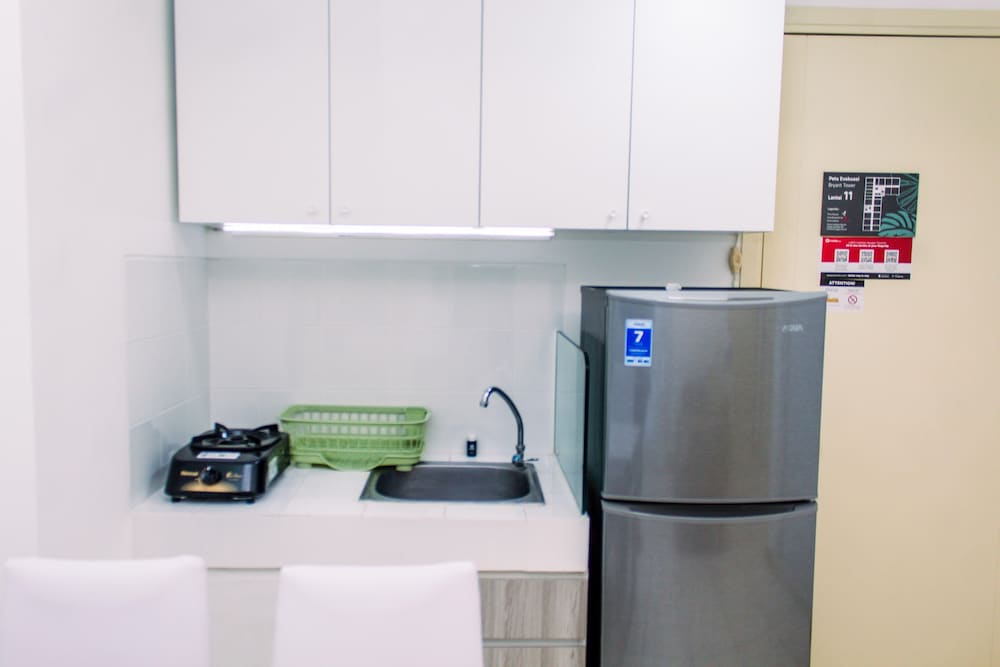 warm and minimalist 3br apartment at m town residence