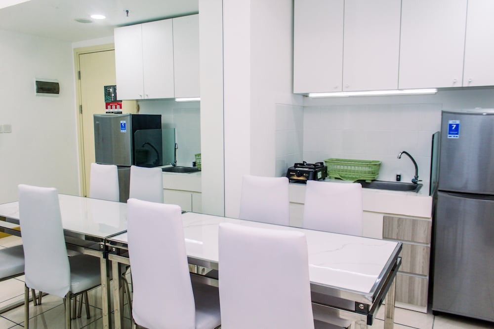 warm and minimalist 3br apartment at m town residence