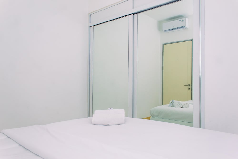 warm and minimalist 3br apartment at m town residence