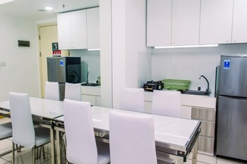 warm and minimalist 3br apartment at m town residence