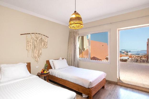 the bay hotel hurghada marina