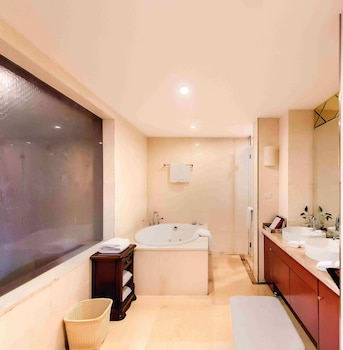 ramada plaza by wyndham chongqing west