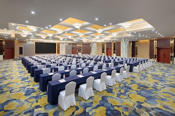 ramada plaza by wyndham chongqing west