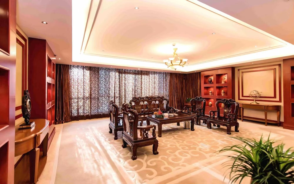 ramada plaza by wyndham chongqing west