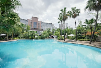 ramada plaza by wyndham chongqing west