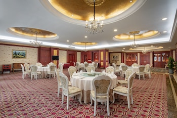 ramada plaza by wyndham chongqing west