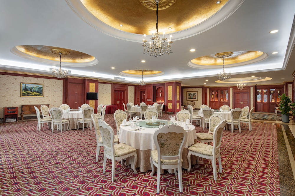 ramada plaza by wyndham chongqing west