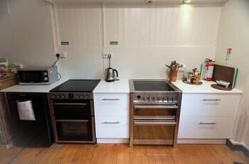 hebden bridge hostel