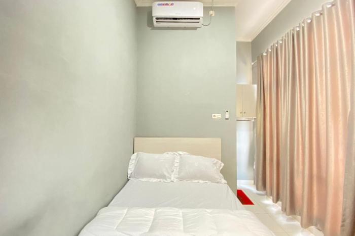 pelangi guest house palembang redpartner