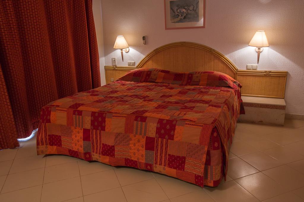 hotel residence mehari tabarka