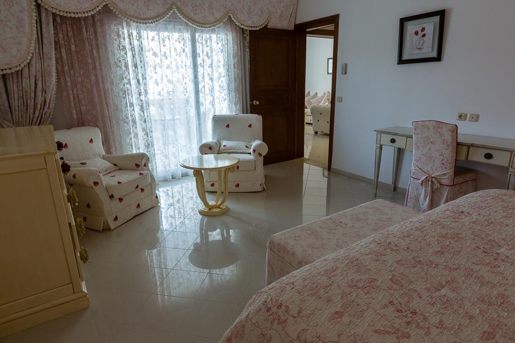 hotel residence mehari tabarka