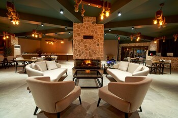 flora handuzu resort and bungalow