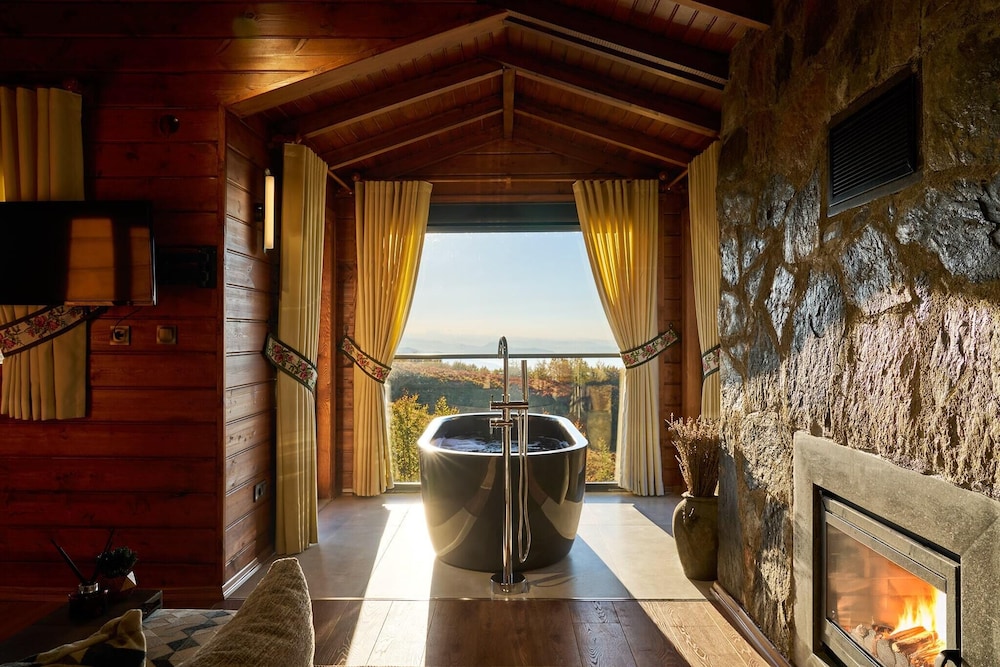 flora handuzu resort and bungalow