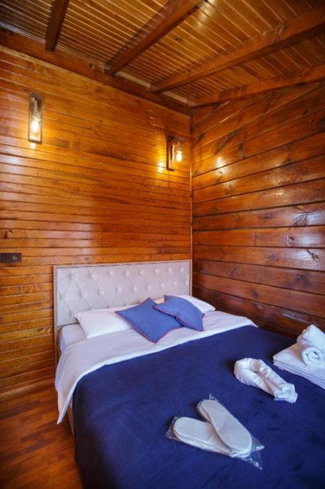 flora handuzu resort and bungalow