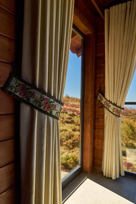 flora handuzu resort and bungalow