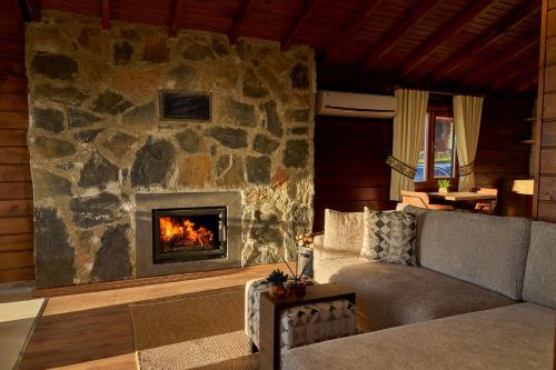 flora handuzu resort and bungalow