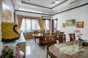 reddoorz avros guest house medan
