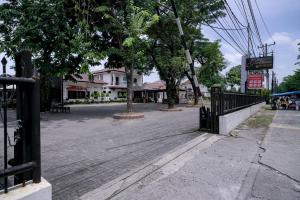 reddoorz avros guest house medan