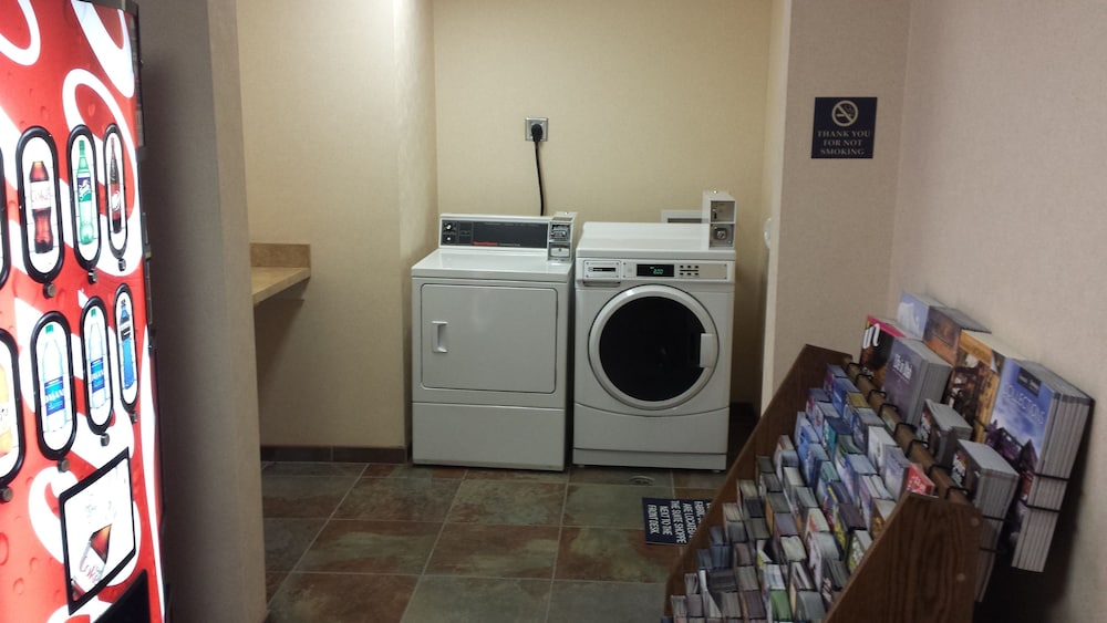holiday inn express and suites salt lake city airport east