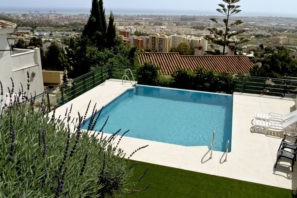 hotel villa guadalupe