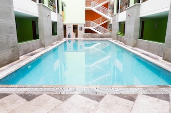 best deal studio apartment at high point serviced