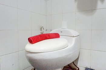 Best Deal Studio Apartment At High Point Serviced,,0 star