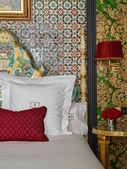 triana house boutique hotel