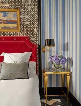 triana house boutique hotel