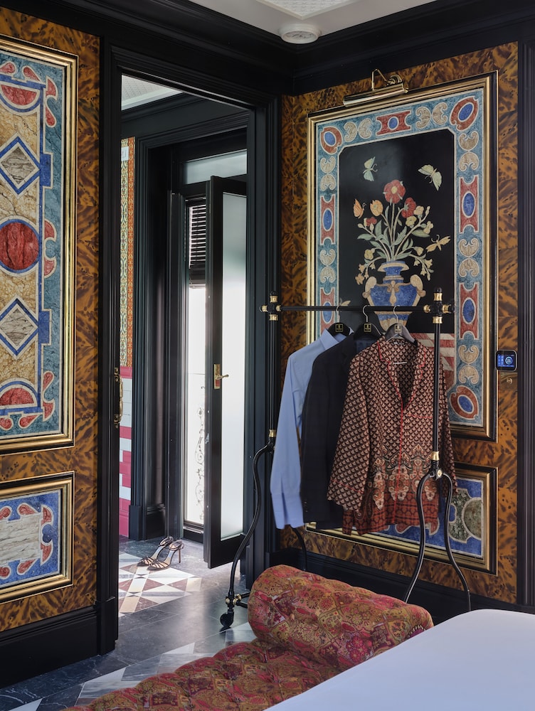 triana house boutique hotel