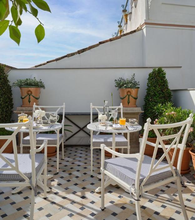 triana house boutique hotel