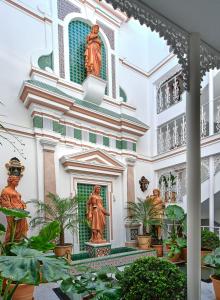 triana house boutique hotel