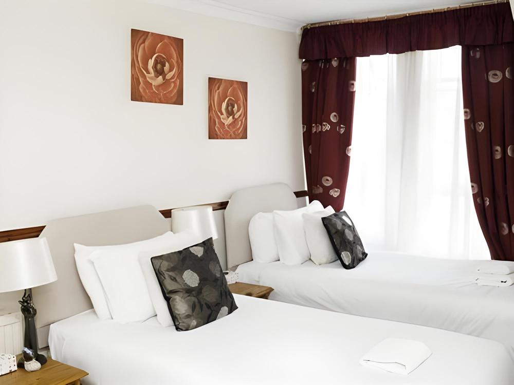 the castle inn hotel