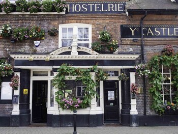 the castle inn hotel