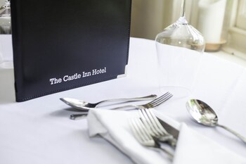 the castle inn hotel