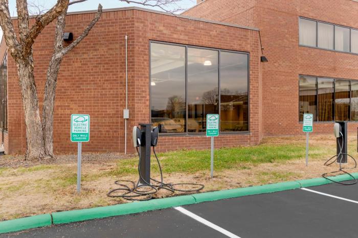 brooklyn center hotel