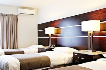 airport gateway hotel