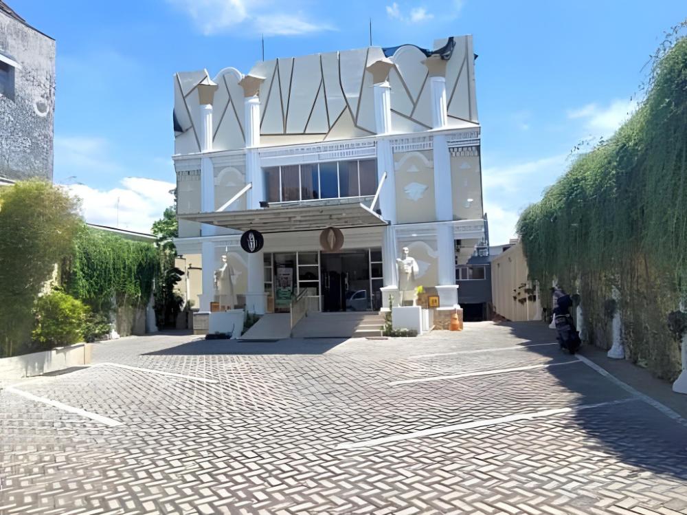 votel hotel depratnya kediri