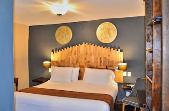 hotel mesones 49