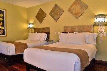 hotel mesones 49