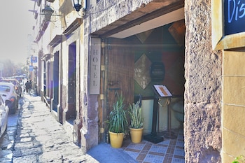 hotel mesones 49