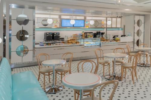 the coral at atlantis